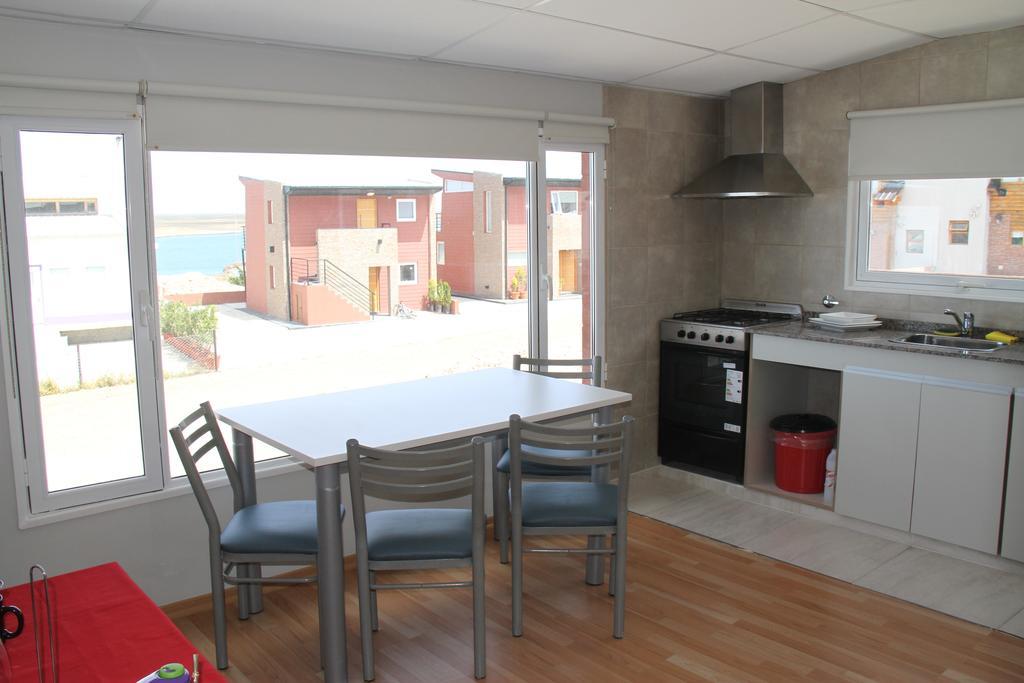 Tower Rock Puerto Deseado Superior Apartment Room photo
