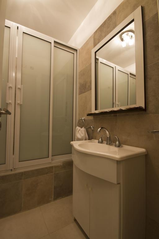 Tower Rock Puerto Deseado Superior Apartment Room photo